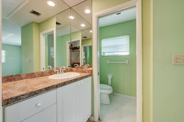 High Point Of Fort Pierce, 118 Lakes End Dr #D, Fort Pierce, Florida 34982, image 3