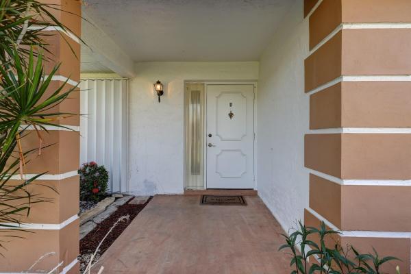 High Point Of Fort Pierce, 118 Lakes End Dr #D, Fort Pierce, Florida 34982, image 2