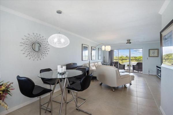 Lakeside Village, 225 Bonnie Blvd #414, Palm Springs, Florida 33461, image 1