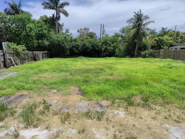 Lakewood Gardens, 3022 Ford Rd, Palm Springs, Florida 33461, image 1
