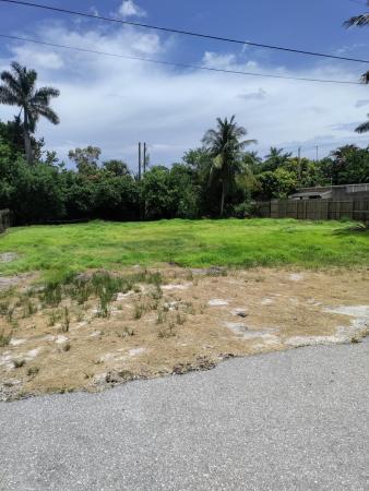 Lakewood Gardens, 3022 Ford Rd, Palm Springs, Florida 33461, image 2