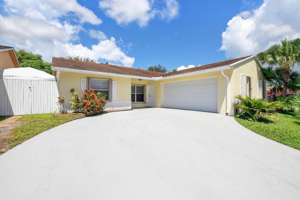 Homes At Lawrence, 7296 Willow Springs Cir, Boynton Beach, Florida 33436, image 1