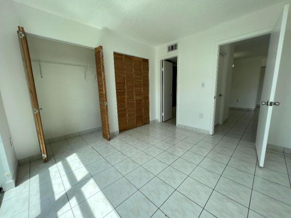 International Park, 11790 SW 18th St #123-3, Tamiami, Florida 33175, image 3