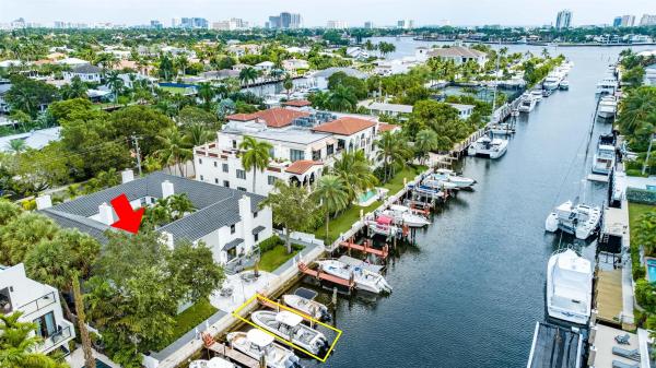 La Casa Del Rio Vista, 1524 SE 12th St #3, Fort Lauderdale, Florida 33316, image 1