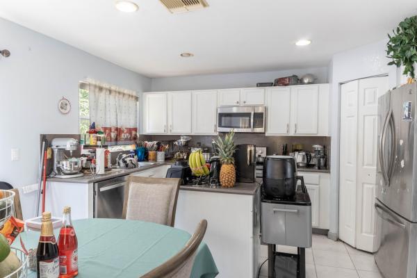 Turtle Cay, 1070 Big Torch St, Riviera Beach, Florida 33407, image 2