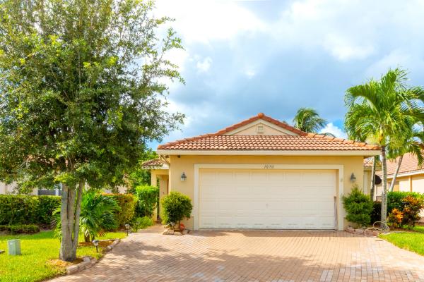Turtle Cay, 1070 Big Torch St, Riviera Beach, Florida 33407, image 1