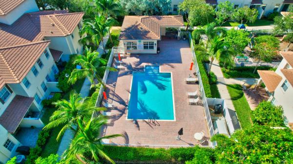 The Village At Swinton Square, 106 S Longport Cir #14A, Delray Beach, Florida 33444, image 3