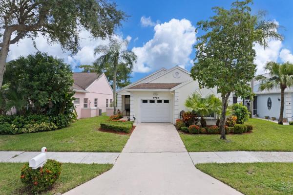 Pine Ridge At Delray Beach, 7797 Mansfield Hollow Rd, Delray Beach, Florida 33446, image 1