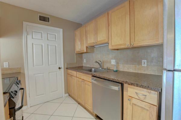 Boynton Landings, 2311 N Congress Ave #15, Boynton Beach, Florida 33426, image 1