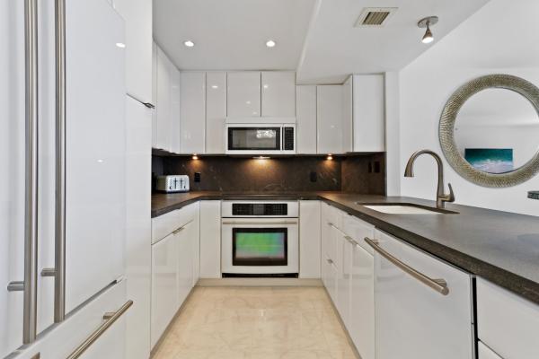 Regency Highland Club, 3912 S Ocean Blvd #711, Highland Beach, Florida 33487, image 3