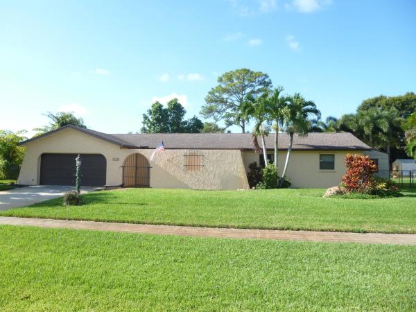 Palm Beach National Golf & Country Club Estates, 7240 Oakmont Dr, Lake Worth Beach, Florida 33467, image 1