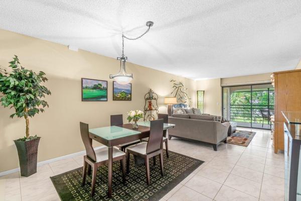 Lakeside Of Banyan Springs, 5380 Cedar Lake Dr #305, Boynton Beach, Florida 33437, image 1