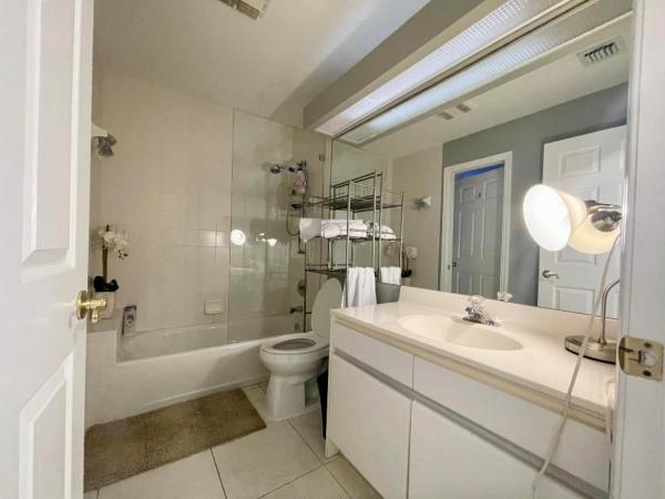 St Andrews Glen, 7661 Mackenzie Ct #411, Lake Worth, Florida 33467, image 2