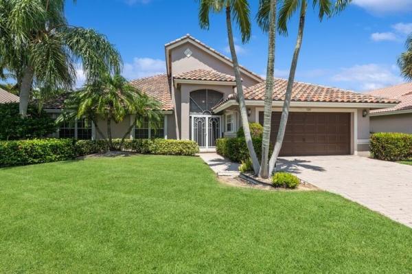 Lakeridge Falls, 7287 Amber Falls Ln, Boynton Beach, Florida 33437, image 1