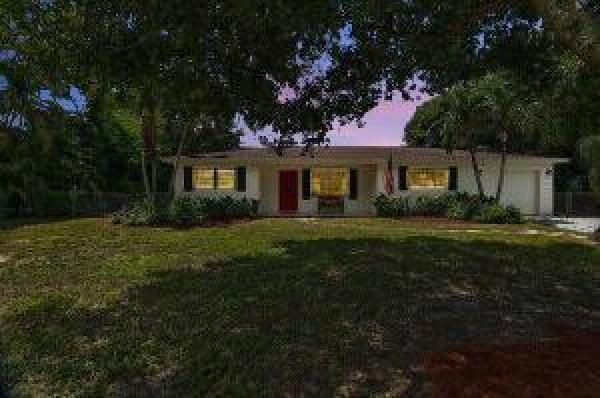 Monmouth Estates, 6557 Katherine Ct, West Palm Beach, Florida 33413, image 1