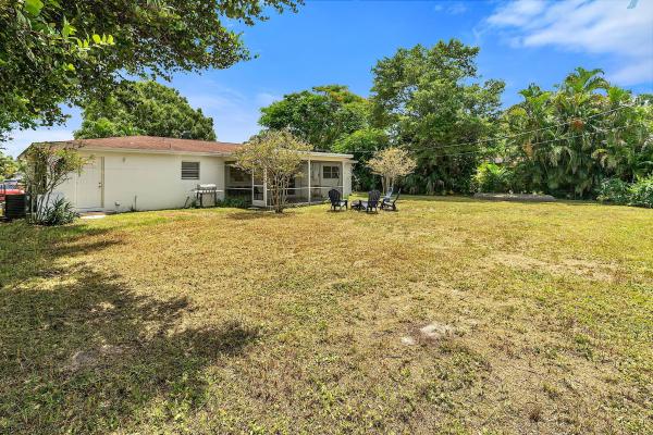 Monmouth Estates, 6557 Katherine Ct, West Palm Beach, Florida 33413, image 1