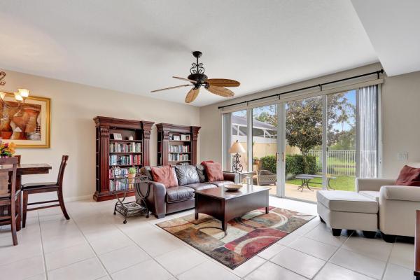 Catalina Lakes, 144 Santa Barbara Way, Palm Beach Gardens, Florida 33410, image 1