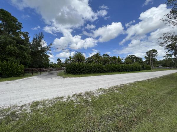 The Acreage, 17955 40th Run N, Loxahatchee, Florida 33470, image 2