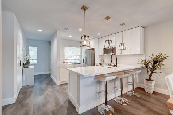 Glades Of Boca Lago, 21851 Arriba Real #9-J, Boca Raton, Florida 33433, image 1
