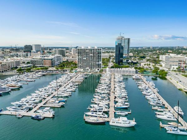 Waterview Towers, 400 N Flagler Dr #Ph-D6, West Palm Beach, Florida 33401, image 1