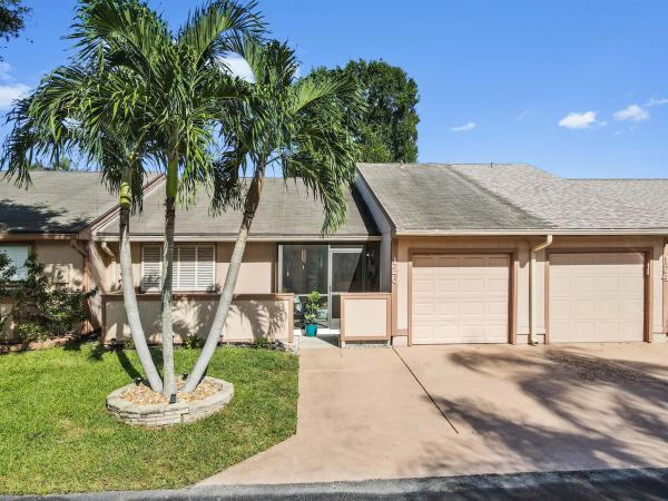 Boynton Lakes 3, 126 Mayfair Ln, Boynton Beach, Florida 33426, image 1