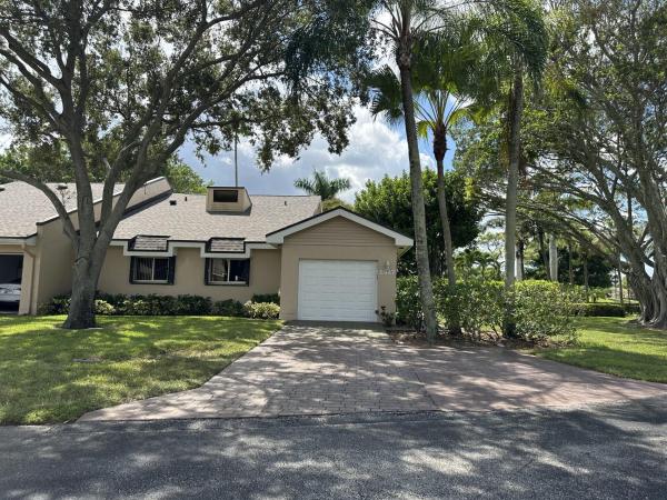 Marseilles Court At The Fountains Country Club, 6947 Fountains Cir, Lake Worth, Florida 33467, image 1