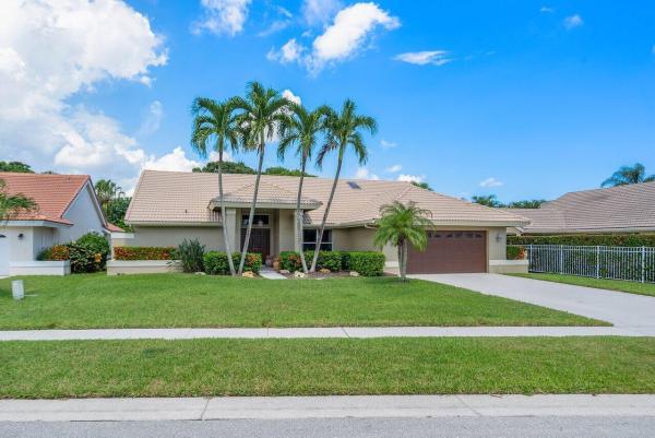 Wedgewood Village, 5954 Wedgewood Village Cir, Lake Worth Beach, Florida 33463, image 1