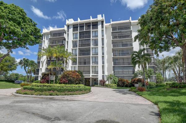 Bridgewood Midrise At Boca West Country Club, 1622 Bridgewood Dr, Boca Raton, Florida 33434, image 1