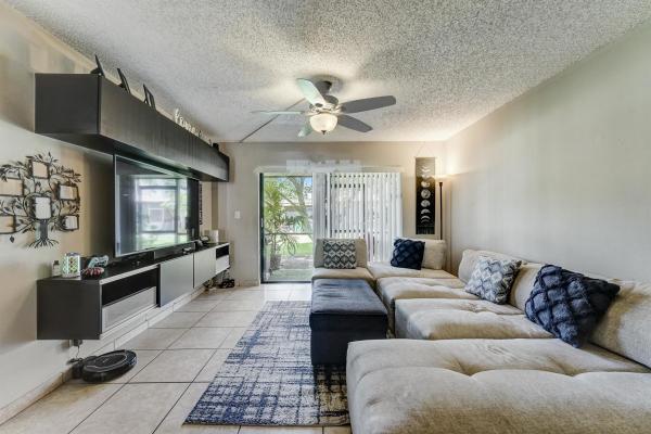 Valencia Village, 37 Seville Cir ##1-50, Davie, Florida 33324, image 1