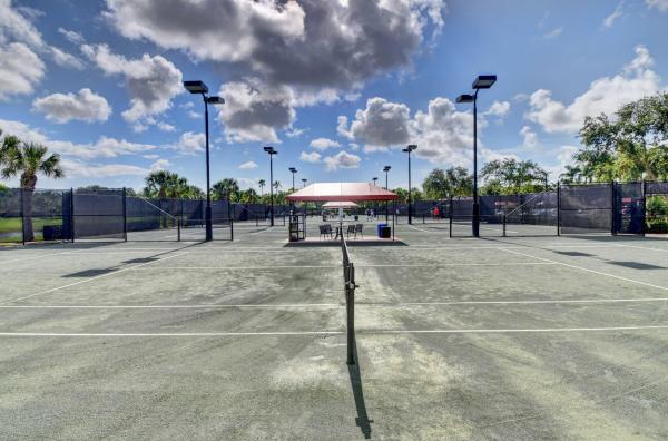 Valencia Falls, 7403 W Mercada Way, Delray Beach, Florida 33446, image 2