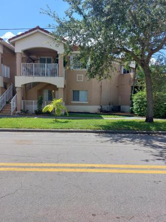 Los Portales, 300 E 4th St #103, Hialeah, Florida 33010, image 1
