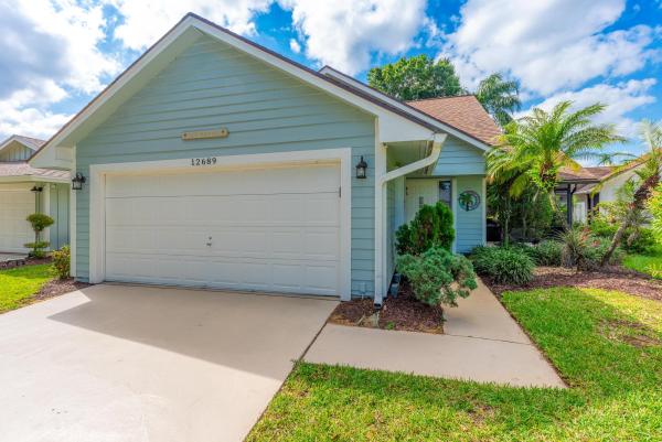 12689 SE Cascades Ct, Florida 33455, image 1