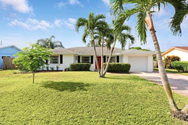 Jupiter In The Pines, 474 Dover Rd, Tequesta, Florida 33469, image 1