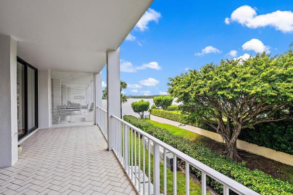 The Cove, 2784 S Ocean Blvd #206n, Palm Beach, Florida 33480, image 1
