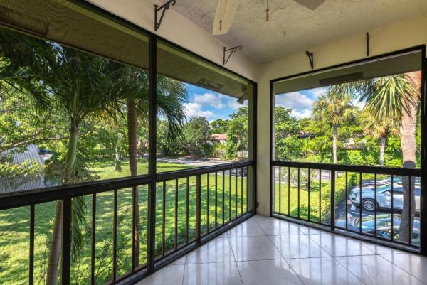 Banyan Courts, 159 NW 70th St #614, Boca Raton, Florida 33487, image 1