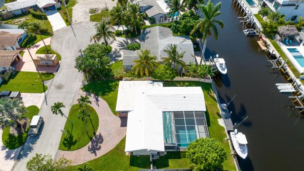 Boca Islands, 303 SW 14th Pl, Boca Raton, Florida 33432, image 2