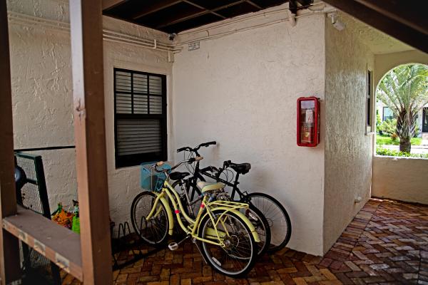 Estates Of South Palm Beach, 201 Lytton Ct, West Palm Beach, Florida 33405, image 3