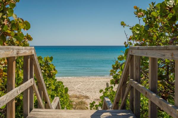 Tennis Villas At Jupiter Ocean & Racquet Club, 1605 S Us Highway 1 #104v6, Jupiter, Florida 33477, image 1
