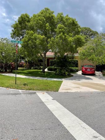 Lake Osborne Terrace, 2101 Collier Ave, Lake Worth Beach, Florida 33461, image 1