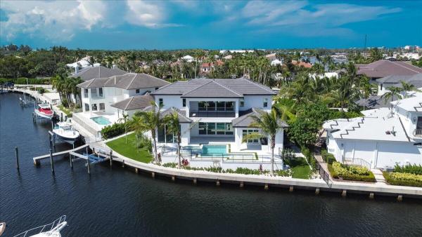 Harbour Point Marina, 717 Harbour Point Dr, North Palm Beach, Florida 33410, image 1