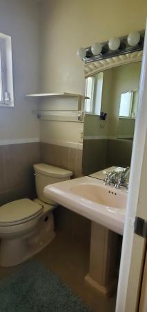 Ashley At Cresthaven Villas, 2817 Ashley Dr E, West Palm Beach, Florida 33415, image 2