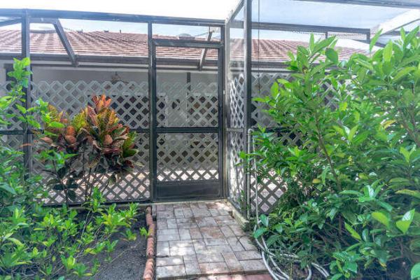Villas Of Glengary, 801 Saint Giles Ter, Palm Beach Gardens, Florida 33418, image 2