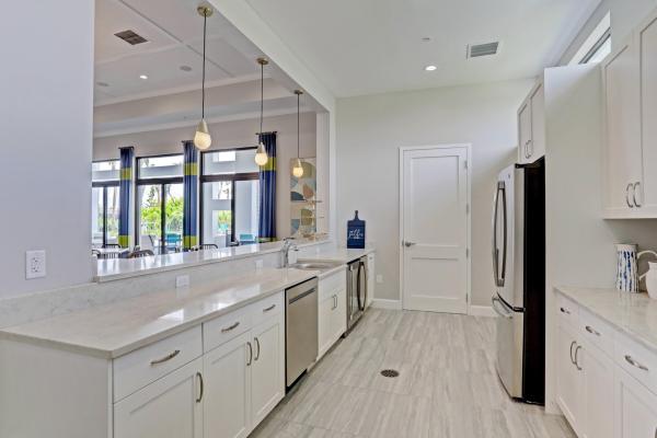 BellaSera, 1313 Whitcombe Dr, Royal Palm Beach, Florida 33411, image 2