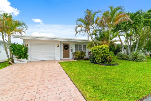 Sunset Isle 13, 8420 NW 59th Ct, Tamarac, Florida 33321, image 1