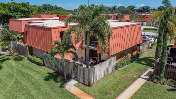 Sandalwood At Meridian Park, 3322 Meridian Way #D, Palm Beach Gardens, Florida 33410, image 1