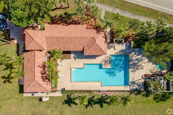 St Andrews Palm Beach, 1008 Lake Victoria Dr #B, West Palm Beach, Florida 33411, image 2