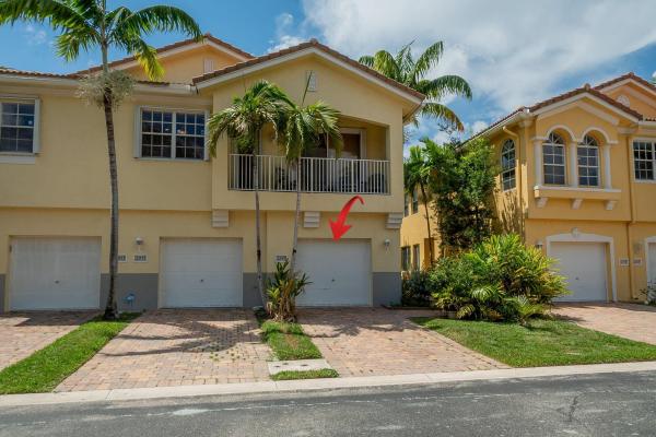 Sierra Bay, 3249 Scarletta Dr, Riviera Beach, Florida 33404, image 1
