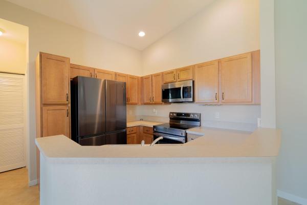 Sierra Bay, 3249 Scarletta Dr, Riviera Beach, Florida 33404, image 2