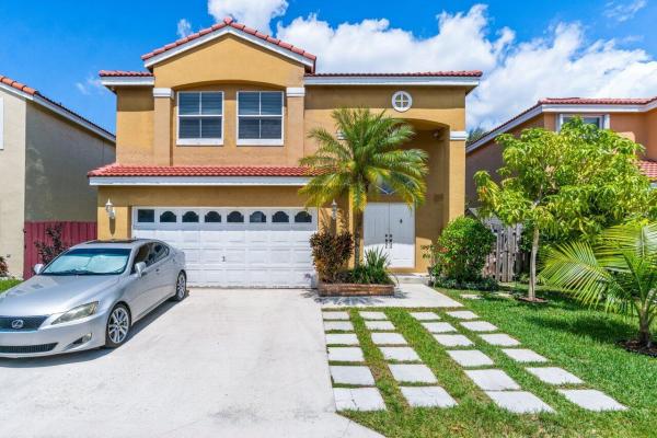Cypress Cove, 7455 Viscaya Cir, Margate, Florida 33063, image 1
