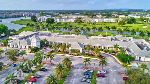 Martinique Village, 4302 Martinique Cir #M3, Coconut Creek, Florida 33066, image 1